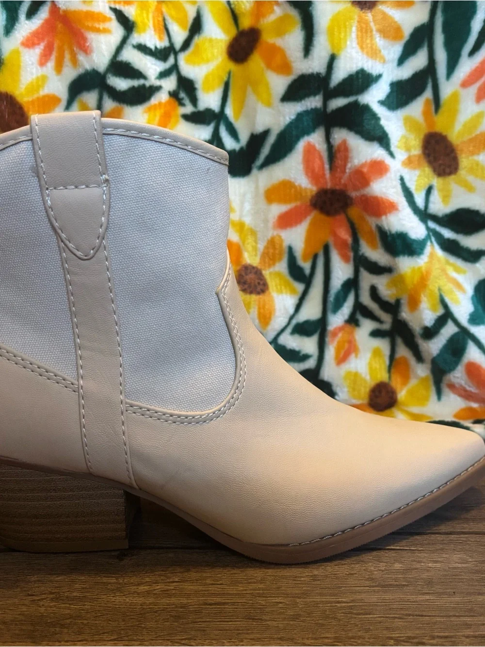 White ankle boots with pointed toe